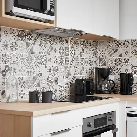 Le Grand Bleu - Wifi Fibre/linge/acces Cour Lägenhet